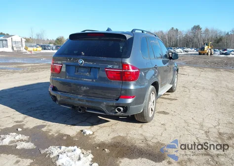 2012 BMW X5 xDrive35D z USA, uszkodzony, nr VIN 5UXZW0C57C0B89944